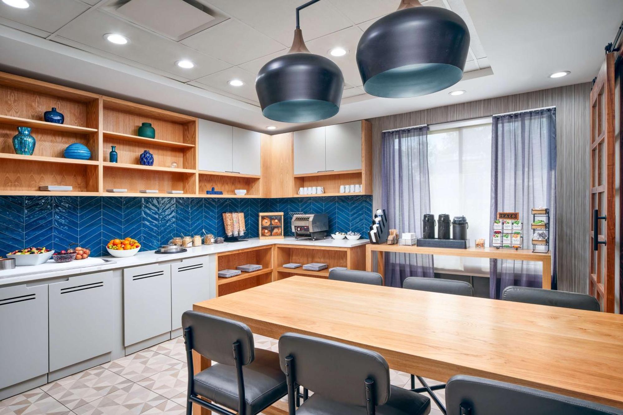 Hyatt Place Greensboro Dış mekan fotoğraf